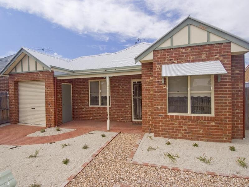 16 Francis Court, Lara VIC 3212