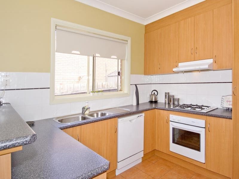 16 Francis Court, Lara VIC 3212