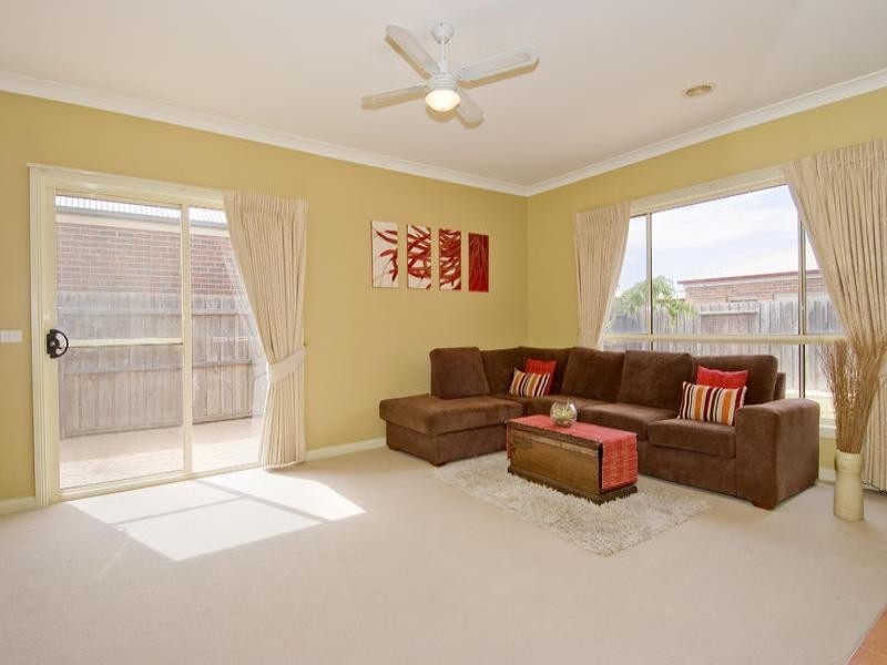 16 Francis Court, Lara VIC 3212