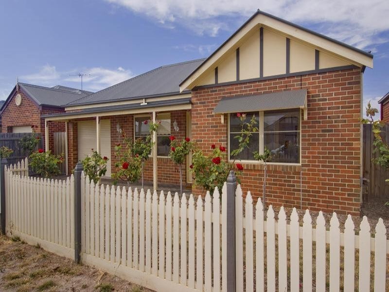 15 Francis Court, Lara VIC 3212