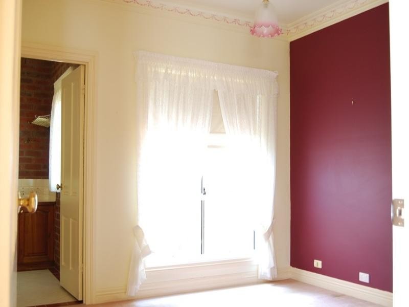 29 Cameron Crescent, Lara VIC 3212