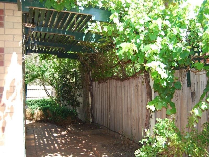 29 Cameron Crescent, Lara VIC 3212