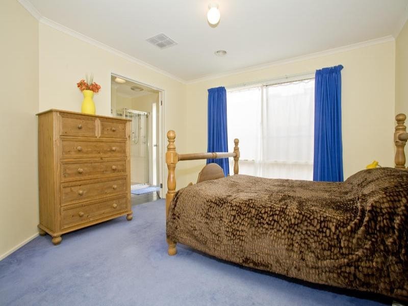 5 Wisteria Court, Lara VIC 3212