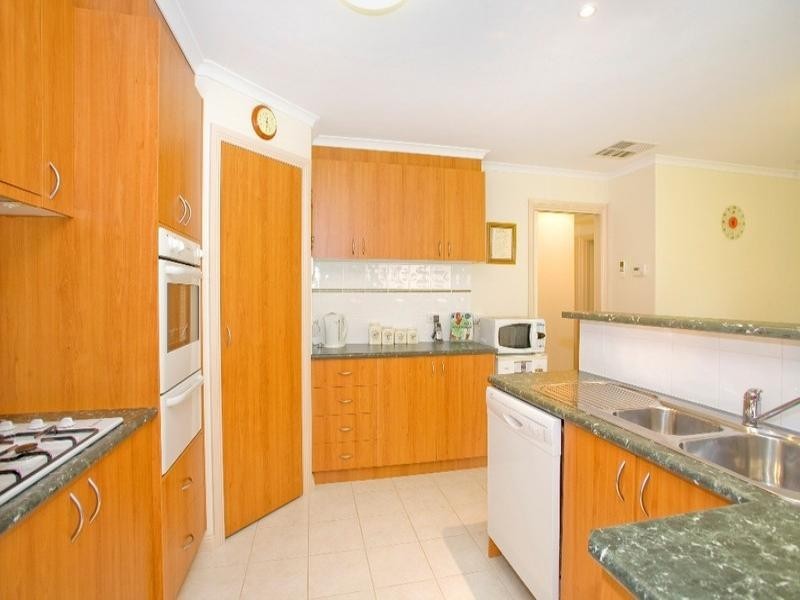 1 Marconi Place, Lara VIC 3212