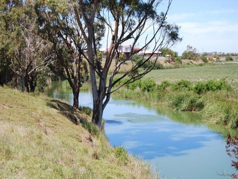 49 Raymond George Plc, Lara VIC 3212