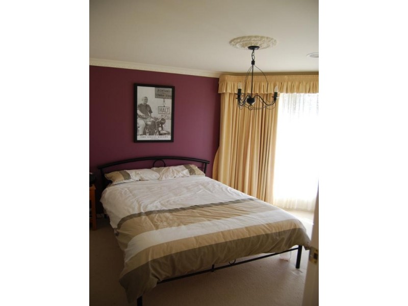 13 Stefan Court, Lara VIC 3212