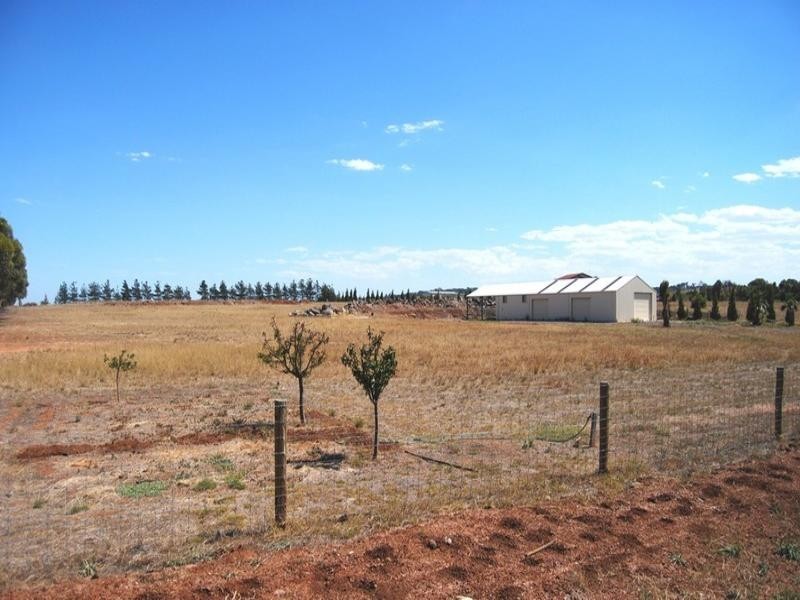 290 Patullos Road, Lara VIC 3212