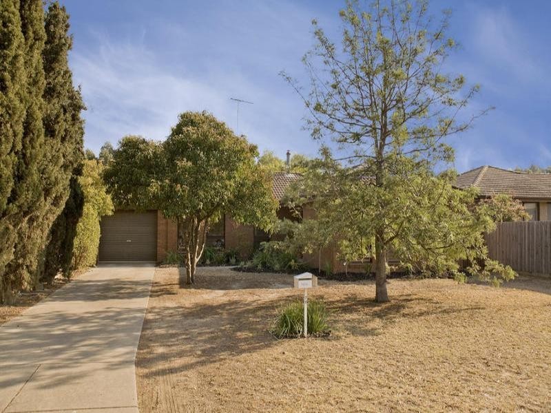 70 Smeaton Close, Lara VIC 3212