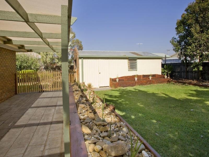 18 Waliki Court, Lara VIC 3212