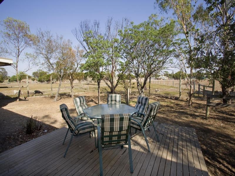 135 Old Melbourne Road, Lara VIC 3212