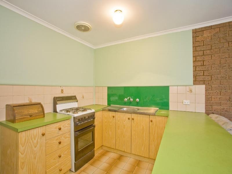 Unit 9/14 Brunel Close, Lara VIC 3212