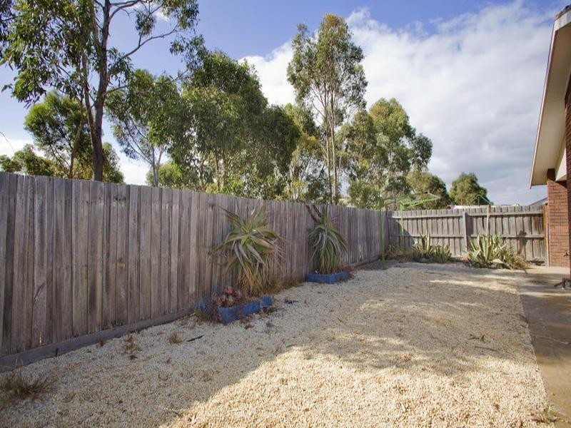 Unit 9/14 Brunel Close, Lara VIC 3212