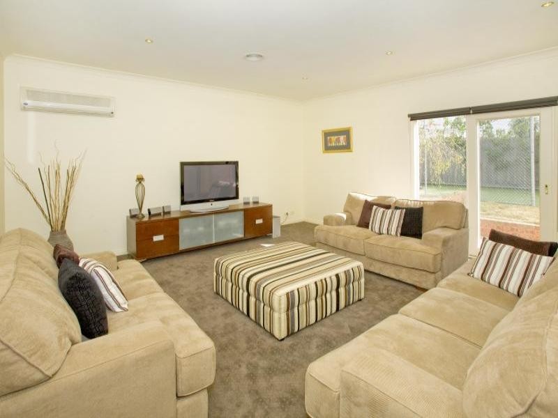 59 Lakeside Boulevard, Lara VIC 3212