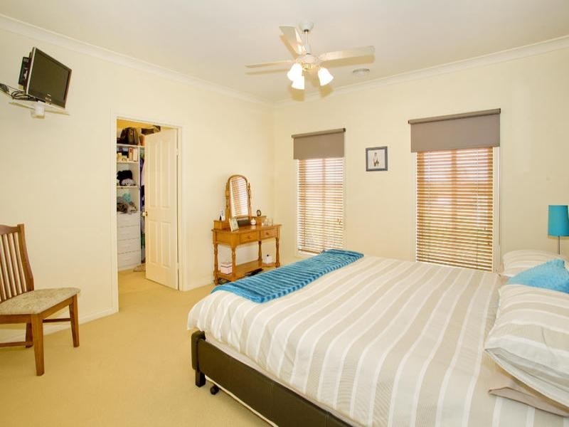 59 Lakeside Boulevard, Lara VIC 3212