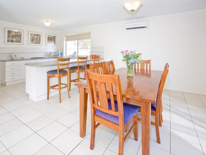 4 Wisteria Court, Lara VIC 3212