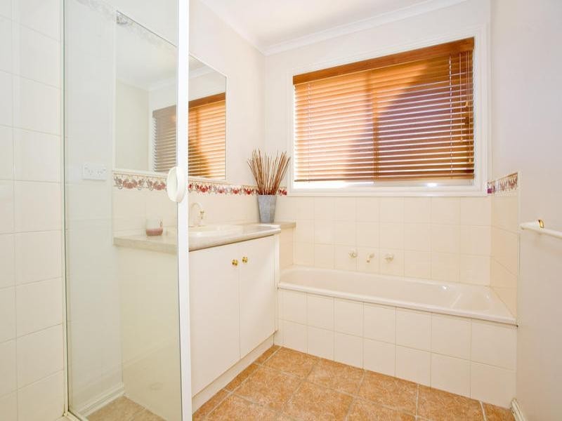 1 Franco Place, Lara VIC 3212