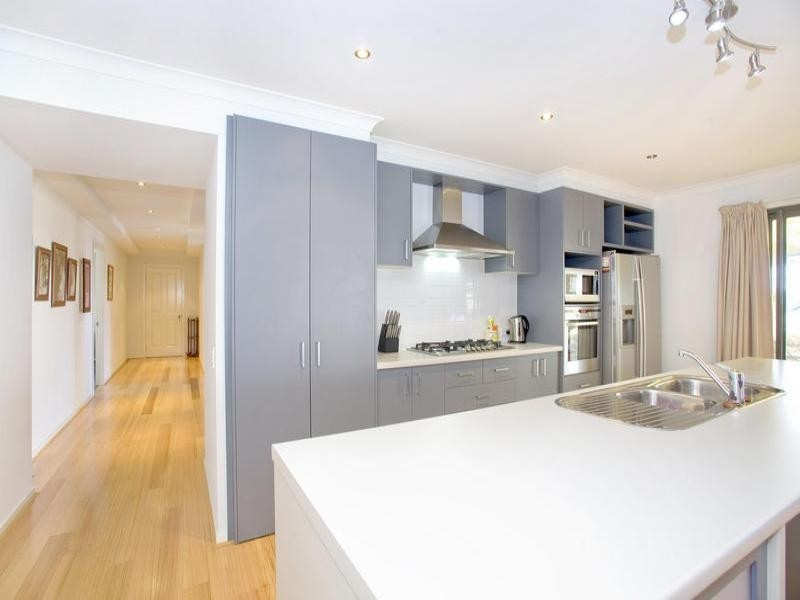 6 Perilla Court, Corio VIC 3214