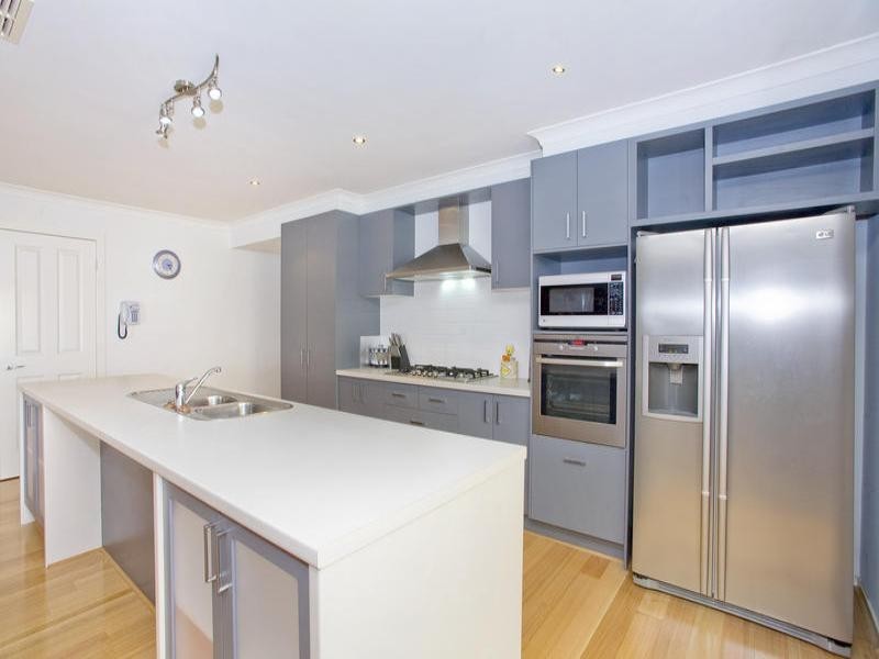 6 Perilla Court, Corio VIC 3214