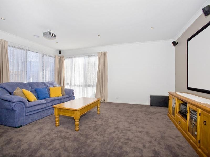 6 Perilla Court, Corio VIC 3214