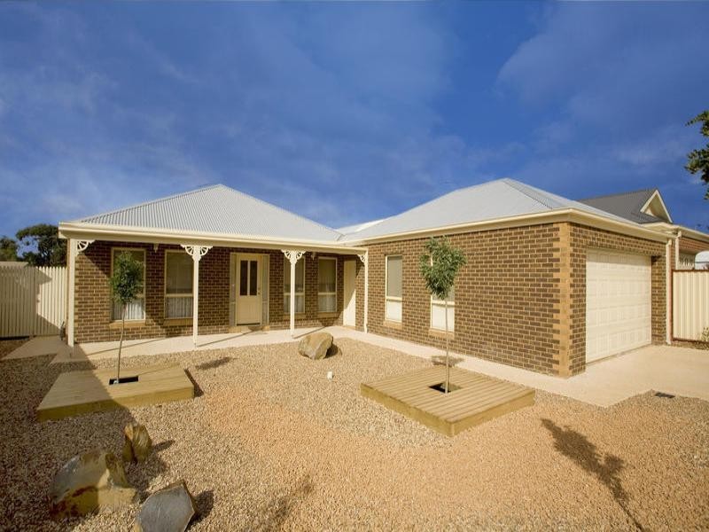 6 Kahrmann Court, Lara VIC 3212