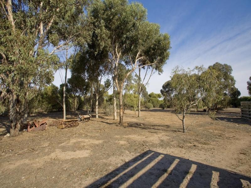 45 Perkins Road, Lara VIC 3212