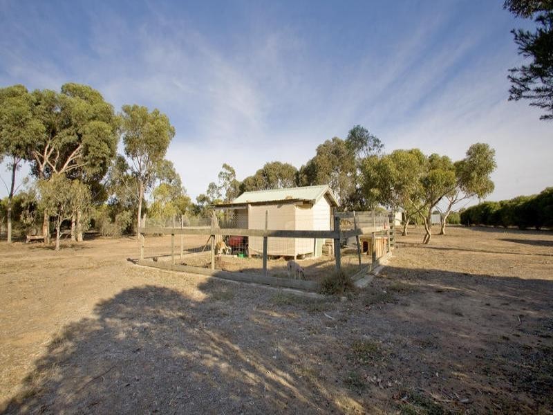 45 Perkins Road, Lara VIC 3212