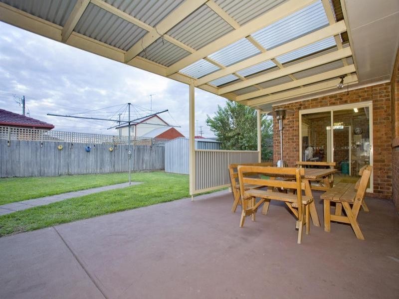 3 Caldermeade Road, Corio VIC 3214