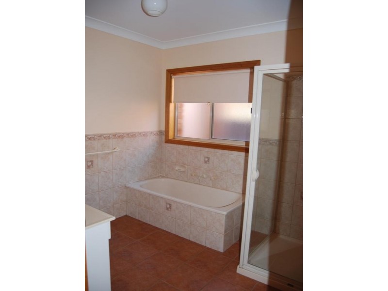 54 Blackbird Circuit, Lara VIC 3212