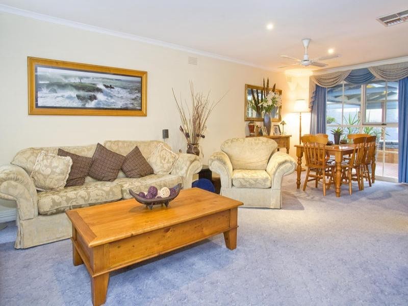 3 Swan Street, Lara VIC 3212