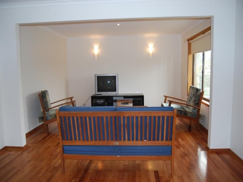 10 Frys Road, Lara VIC 3212