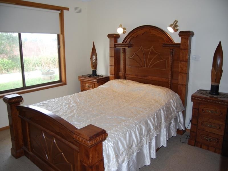 10 Frys Road, Lara VIC 3212