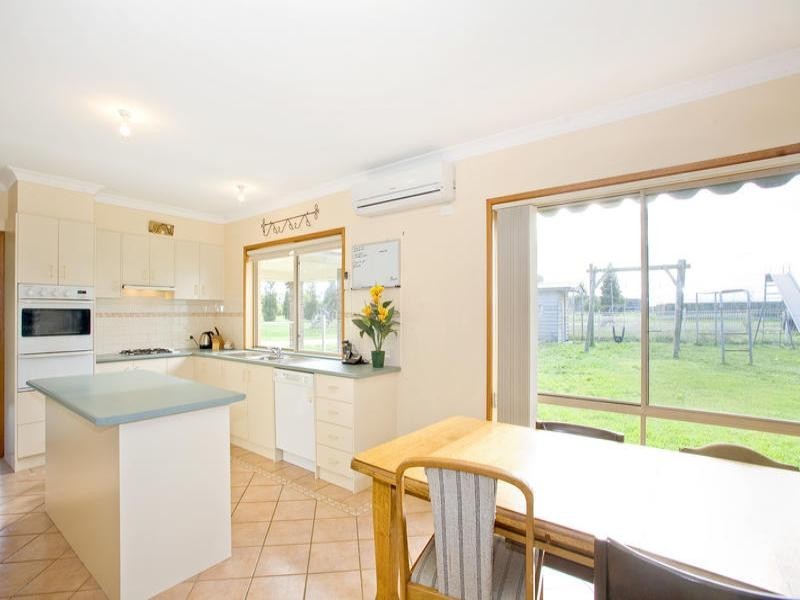 500 Evans Road, Lovely Banks VIC 3221