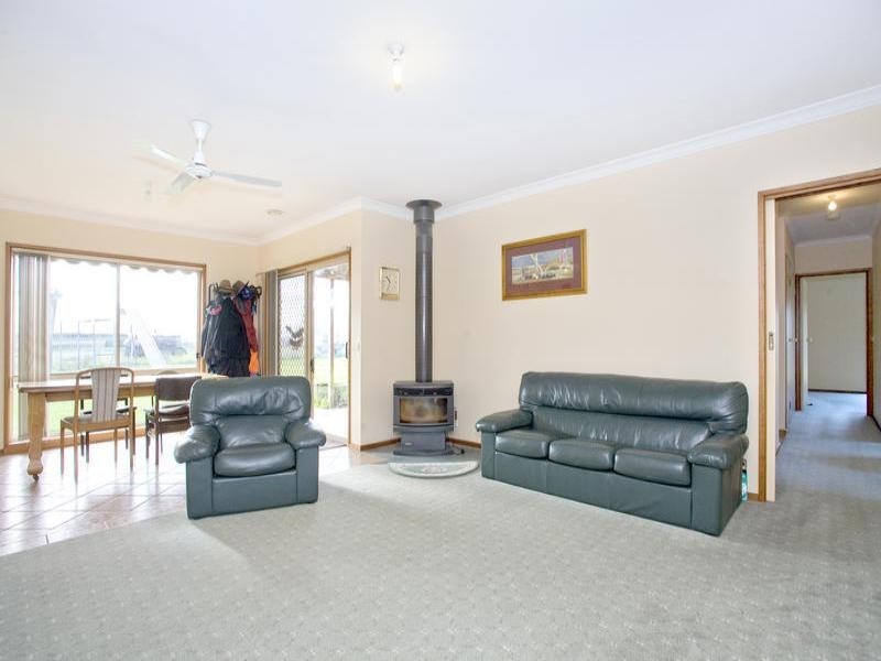 500 Evans Road, Lovely Banks VIC 3221