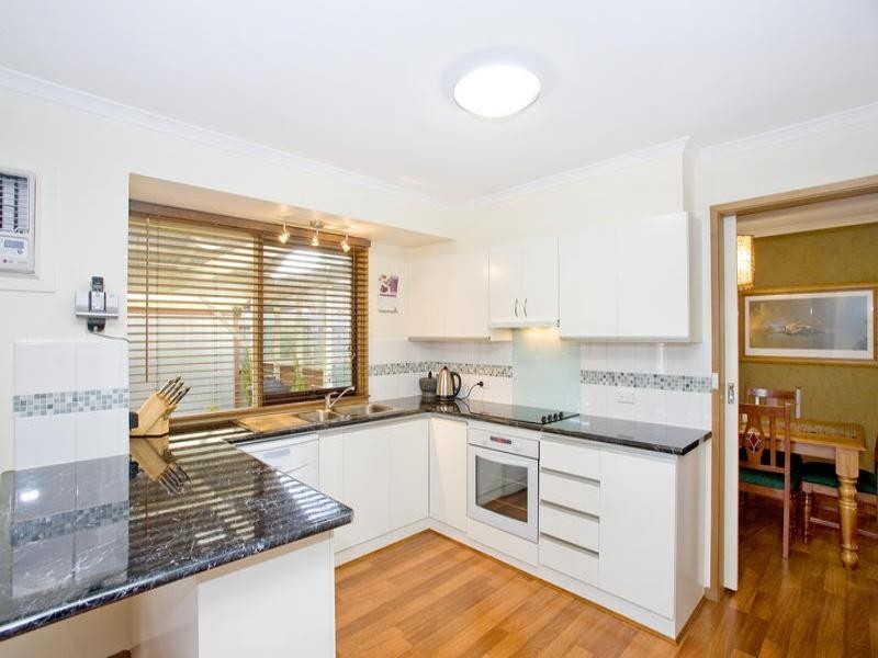 34 Henderson Drive, Lara VIC 3212