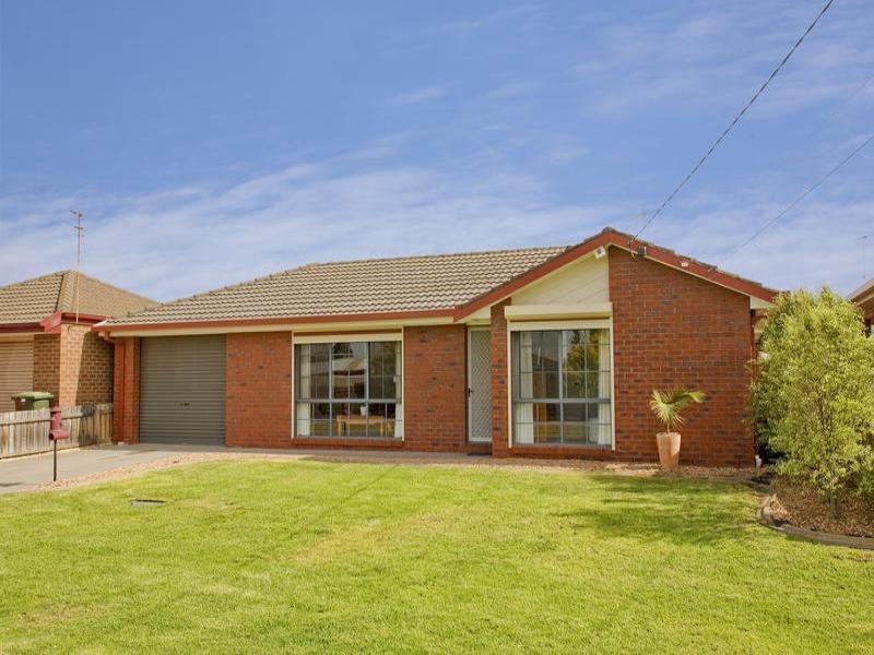 5 Moyston Grove, Corio VIC 3214