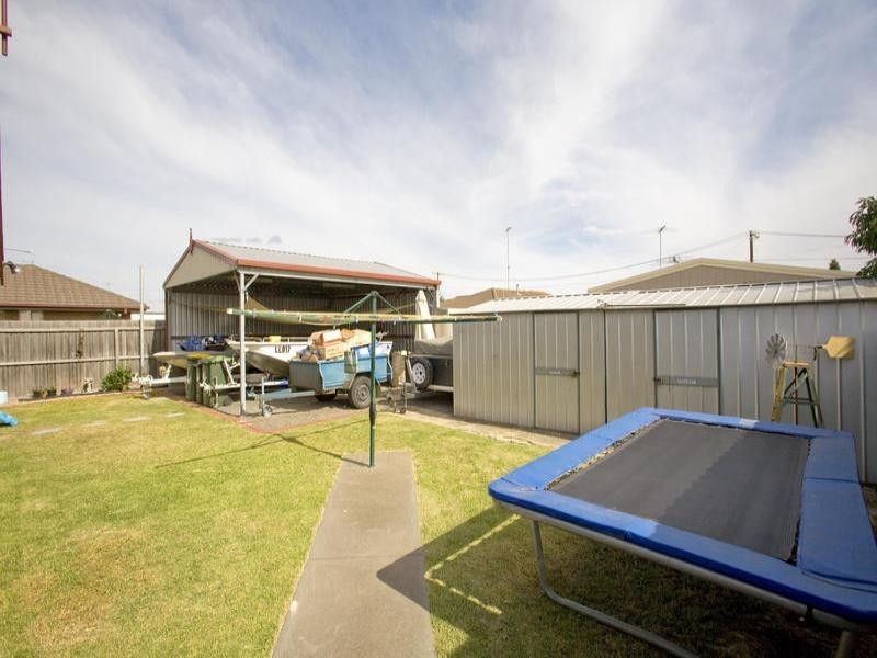 5 Moyston Grove, Corio VIC 3214
