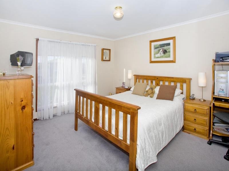 15 Windsor Court, Lara VIC 3212