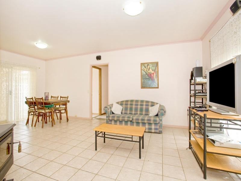 25 Clover Street, Lara VIC 3212