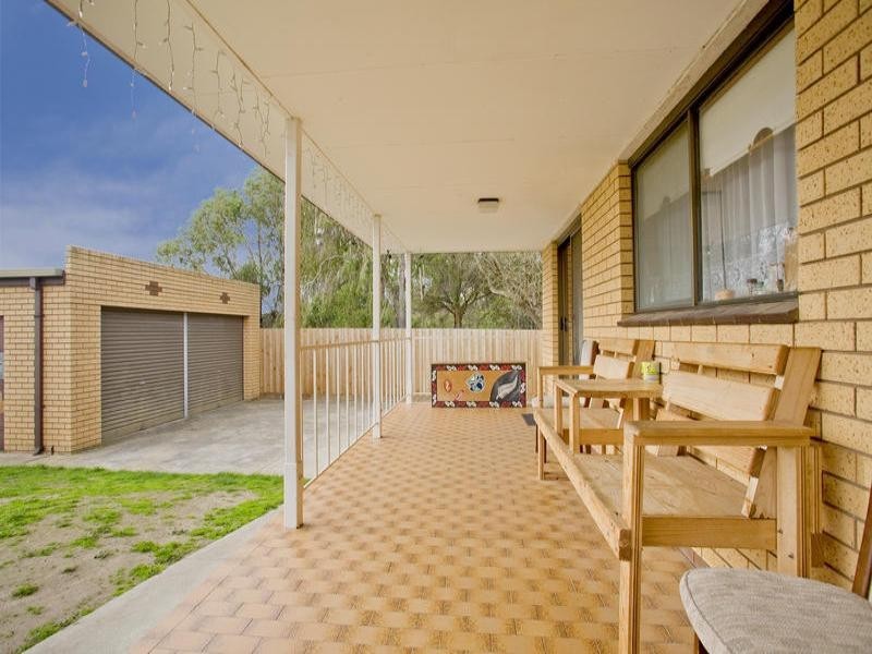 55 Bank Street, Lara VIC 3212