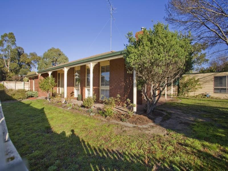 7 Ware Street, Lara VIC 3212