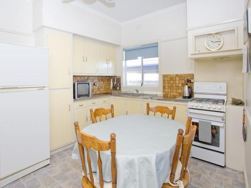 15 Portland Street, Norlane VIC 3214