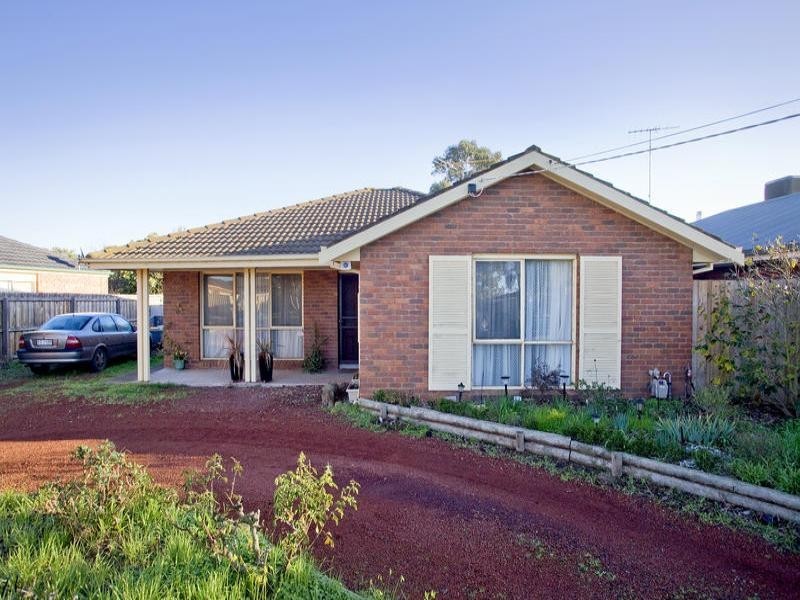 1 Young Street, Lara VIC 3212