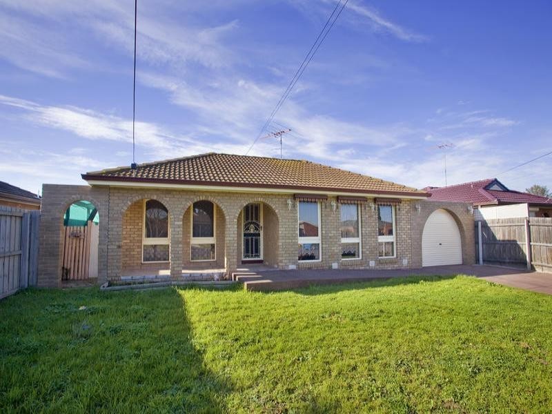 86 Cloverdale Drive, Corio VIC 3214