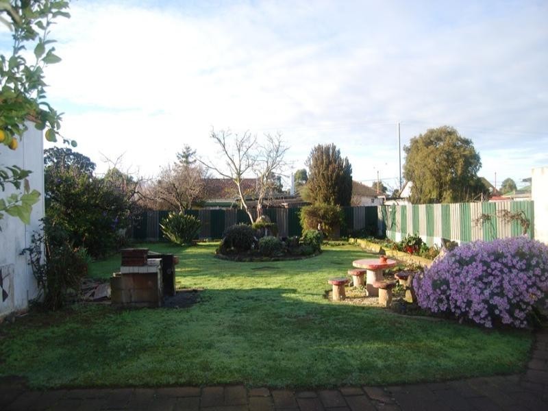 12 Michigan Avenue, Corio VIC 3214