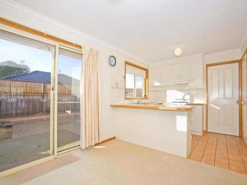 Unit 1/29 Balagundi Drive, Lara VIC 3212