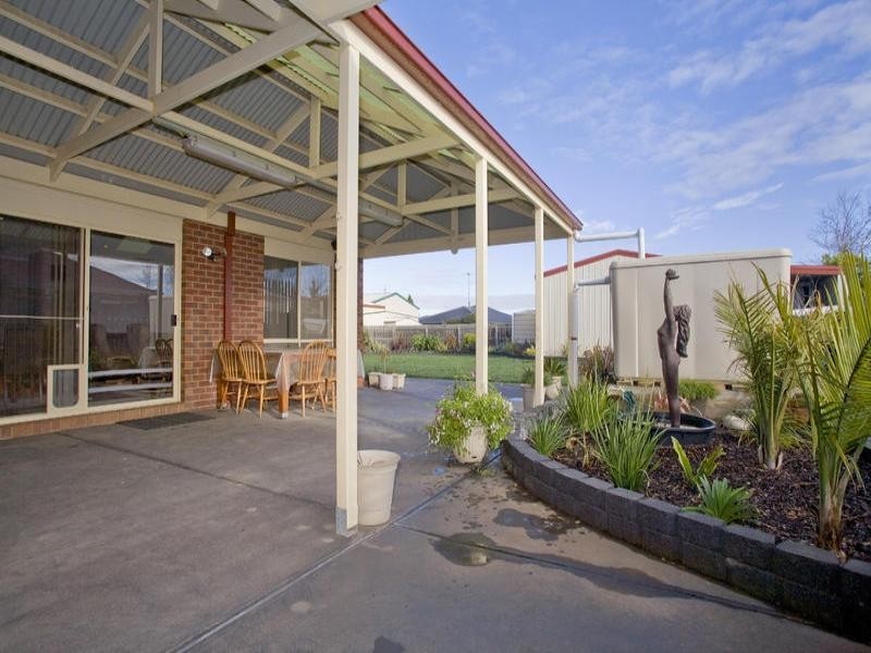 5 Ingrid Place, Lara VIC 3212