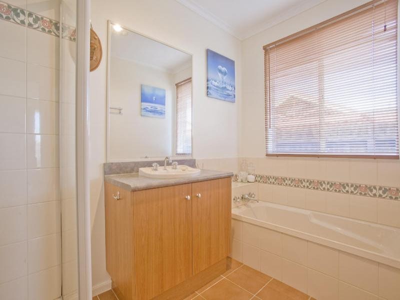 5 Ingrid Place, Lara VIC 3212