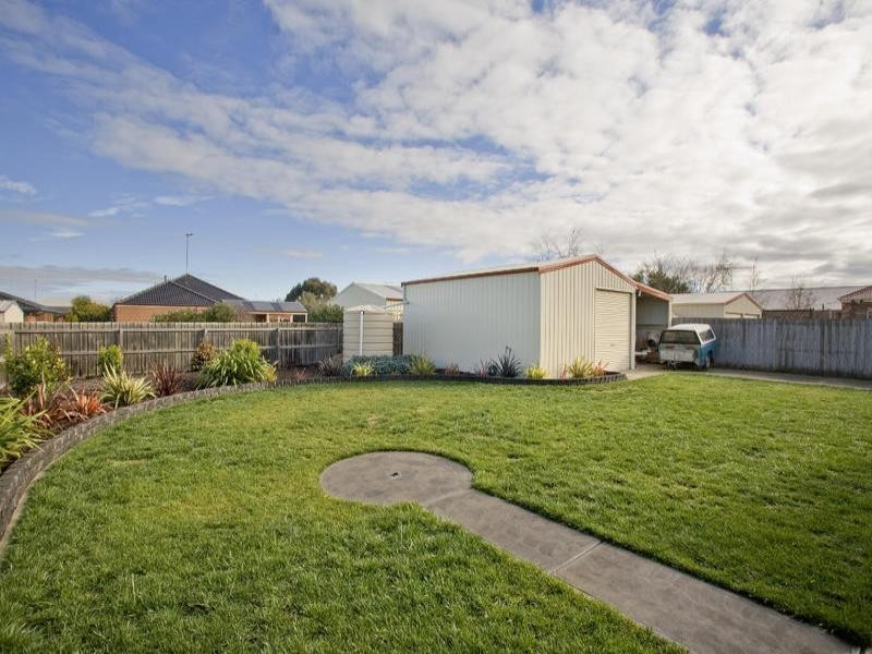 5 Ingrid Place, Lara VIC 3212