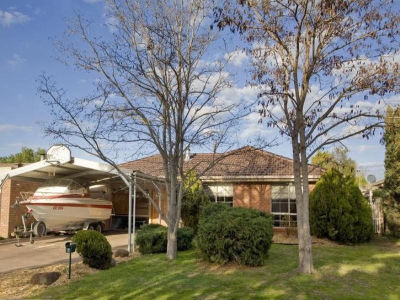 4 Currawong Court, Lara VIC 3212