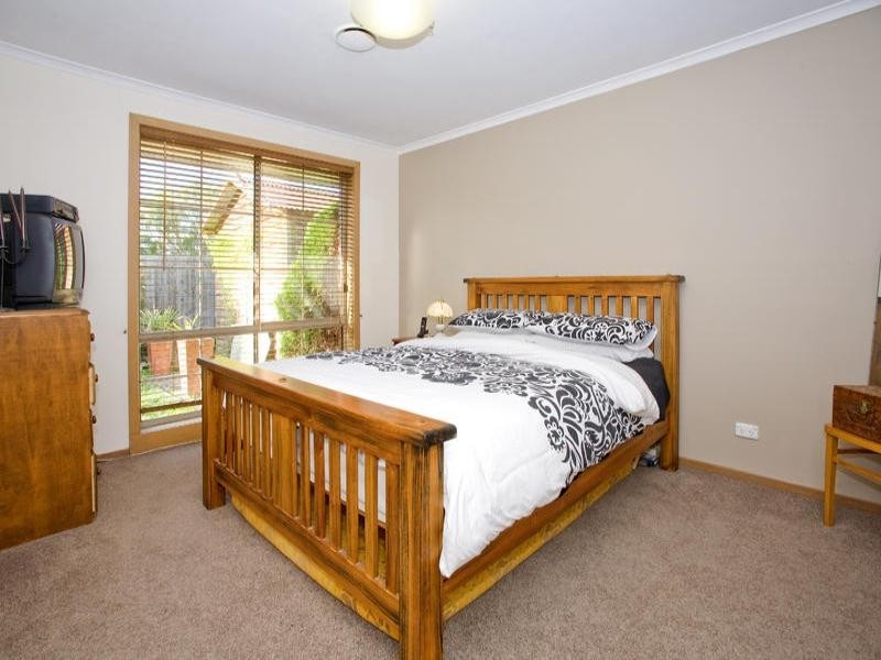 4 Currawong Court, Lara VIC 3212